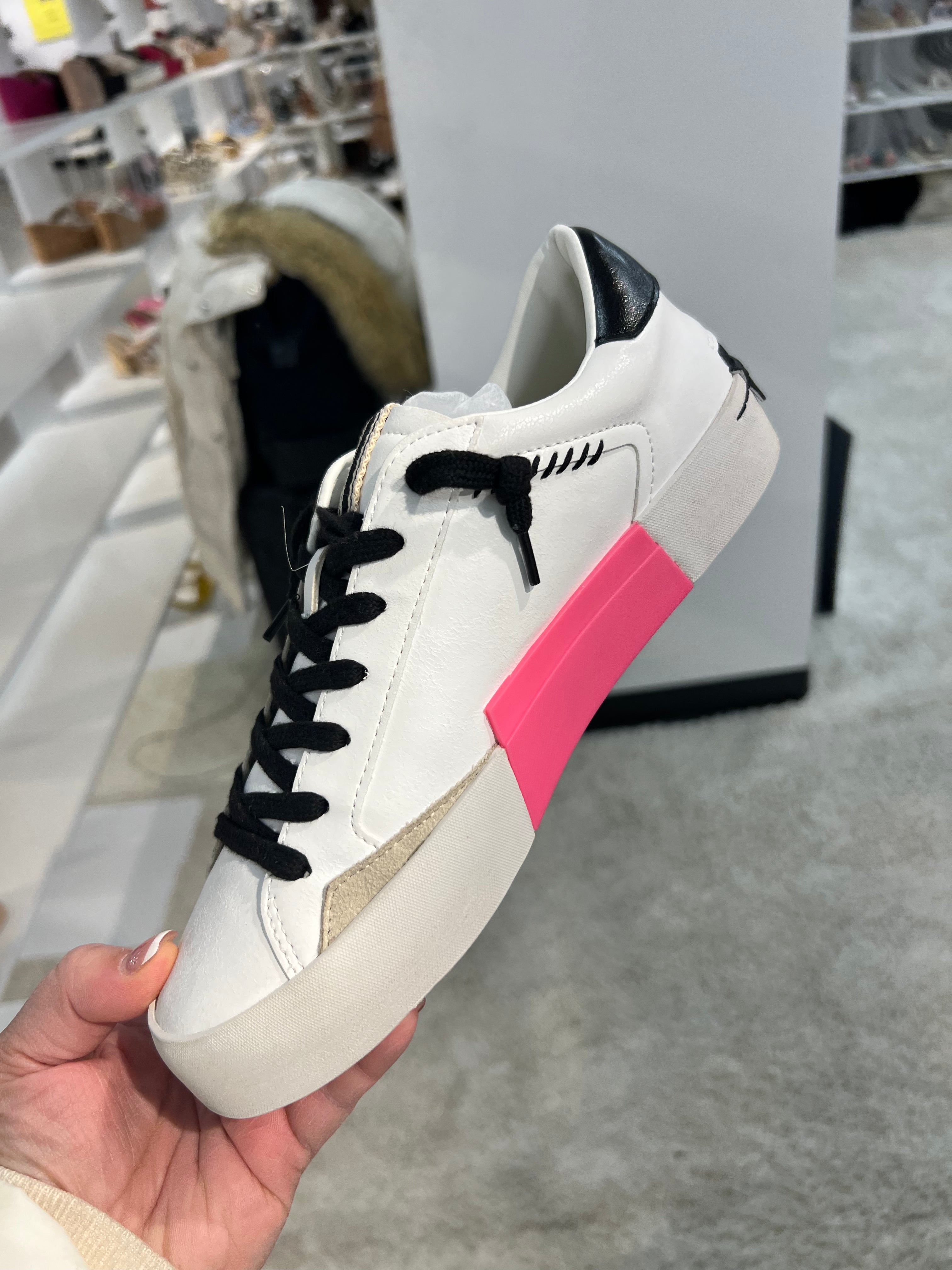 que shoes ピンク Sサイズ 中古・古着通販】que (キュー) レザーシューズ ピンク サイズ:26