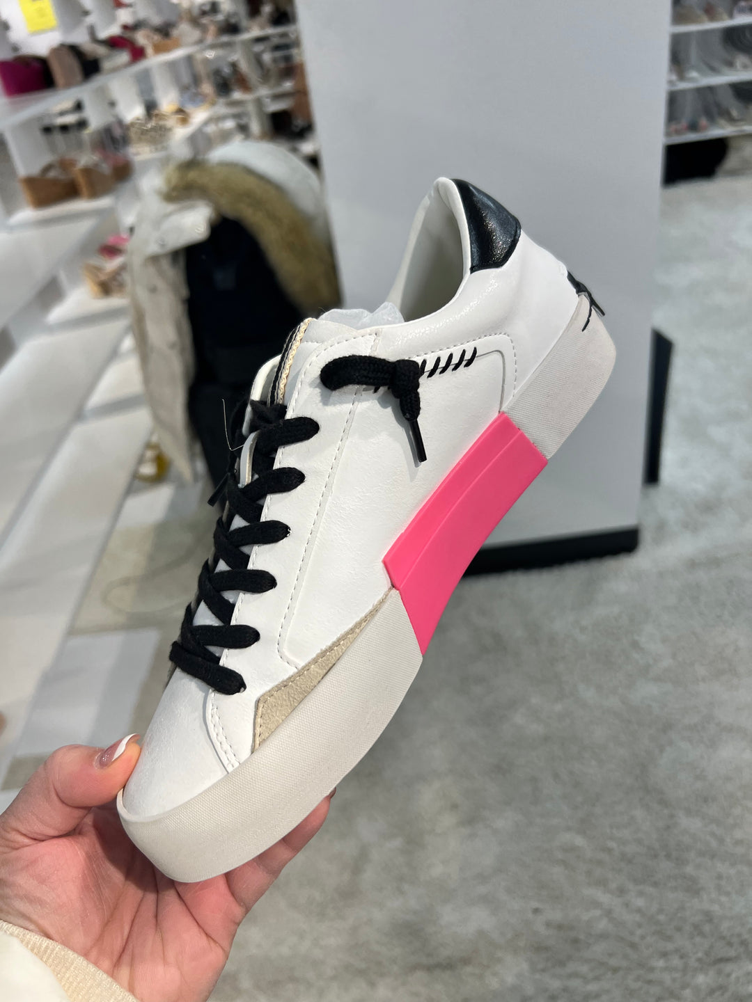 que shoes LL ホワイト 01F6695C-03BA-4937-9E6C-