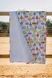 Holiday Ornaments King Quilt