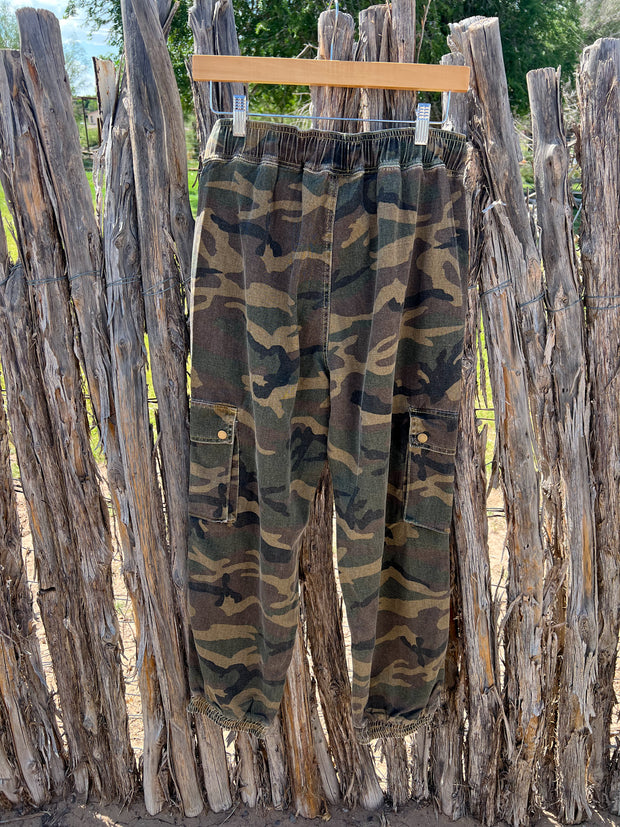 Camo Twill Jogger Pants